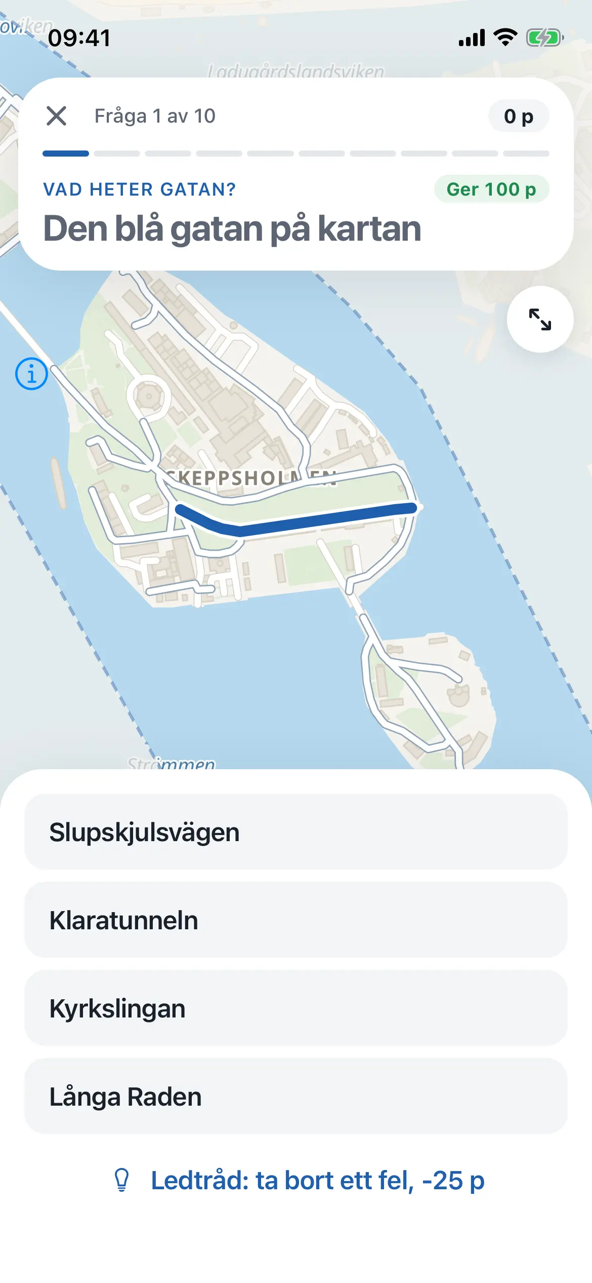 En fråga i Street Guesser: en blå gata på Skeppsholmen och fyra gatunamn att välja bland